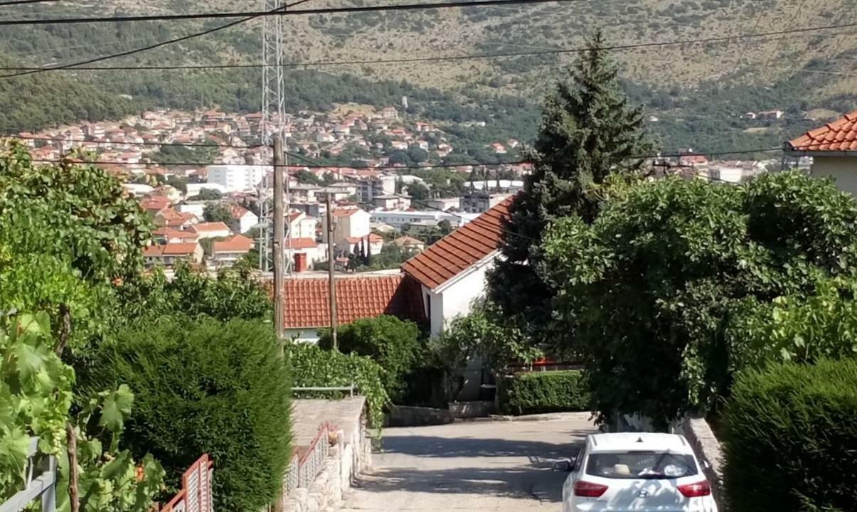 Apartman Maja Lägenhet Trebinje Exteriör bild